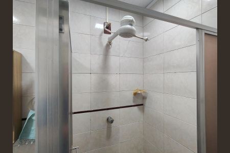 Apartamento para alugar com 70m², 2 quartos e 1 vaga Apartamento para alugar com 70m², 2 quartos e 1 vagaBanheiro Corredor