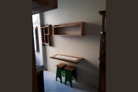 Cozinha de kitnet/studio para alugar com 1 quarto, 52m² em Azenha, Porto Alegre