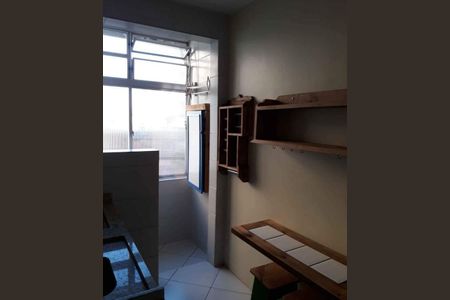Cozinha de kitnet/studio para alugar com 1 quarto, 52m² em Azenha, Porto Alegre