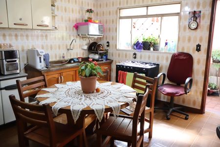 Casa para alugar com 90m², 2 quartos e sem vagaCozinha