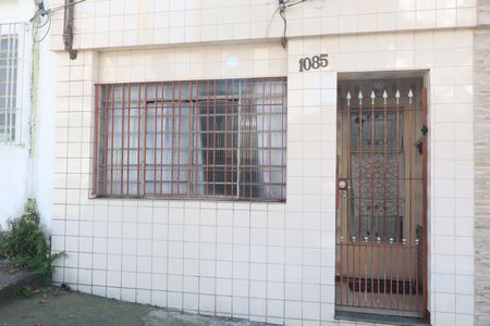 Casa para alugar com 90m², 2 quartos e sem vagaFachada e portão