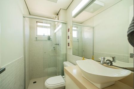 Apartamento à venda com 60m², 2 quartos e 1 vaga Apartamento à venda com 60m², 2 quartos e 1 vagaBanheiro