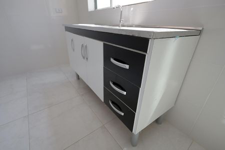 Casa para alugar com 72m², 2 quartos e 1 vaga Casa para alugar com 72m², 2 quartos e 1 vagaCozinha