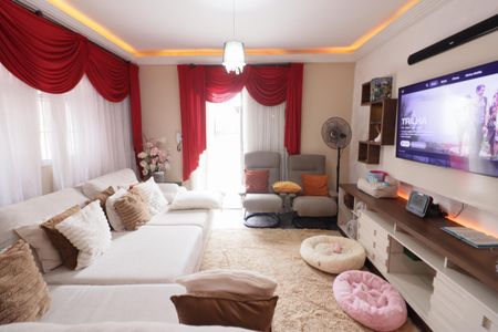 Casa para alugar com 200m², 4 quartos e 1 vagaSala