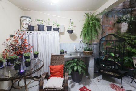 Casa para alugar com 200m², 4 quartos e 1 vagaÁrea de Serviço