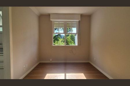 Apartamento para alugar com 42m², 1 quarto e 1 vaga Apartamento para alugar com 42m², 1 quarto e 1 vagaSala