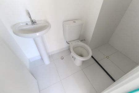 Apartamento para alugar com 34m², 2 quartos e sem vaga Apartamento para alugar com 34m², 2 quartos e sem vagaBanheiro