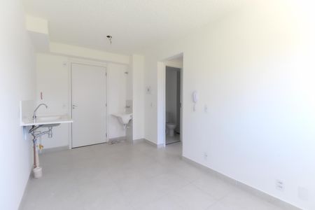 Apartamento para alugar com 34m², 2 quartos e sem vaga Apartamento para alugar com 34m², 2 quartos e sem vagaSala - Cozinha