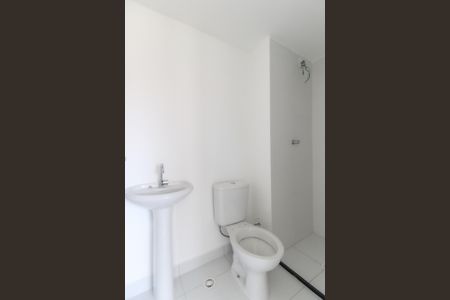 Apartamento para alugar com 34m², 2 quartos e sem vaga Apartamento para alugar com 34m², 2 quartos e sem vagaBanheiro
