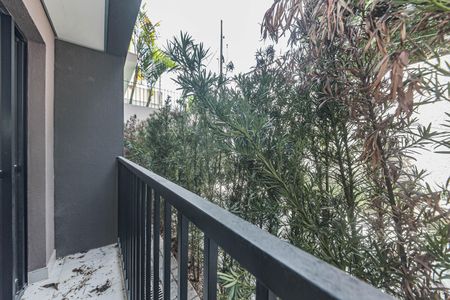 Studio para alugar com 40m², 1 quarto e sem vaga Studio para alugar com 40m², 1 quarto e sem vagaSacada