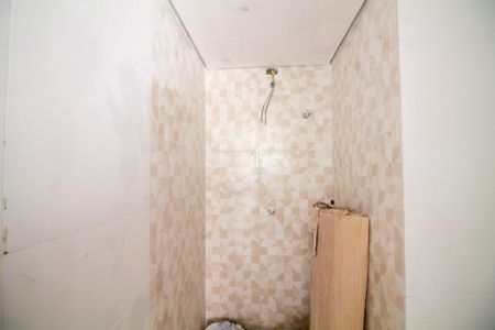 Banheiro de kitnet/studio para alugar com 1 quarto, 37m² em Jardim Aeroporto, São Paulo