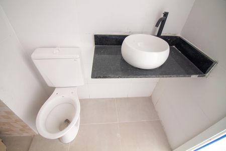 Banheiro de kitnet/studio para alugar com 1 quarto, 37m² em Jardim Aeroporto, São Paulo