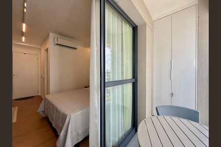 Sacada de kitnet/studio para alugar com 0 quarto, 25m² em Vila Cordeiro, São Paulo