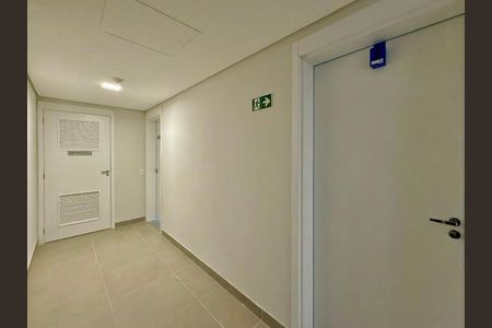 Studio para alugar com 25m², 0 quarto e sem vaga Studio para alugar com 25m², 0 quarto e sem vagaHall Apartamento