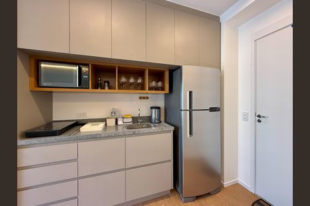 Studio para alugar com 25m², 0 quarto e sem vaga Studio para alugar com 25m², 0 quarto e sem vagaCozinha