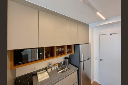 Studio para alugar com 25m², 0 quarto e sem vaga Studio para alugar com 25m², 0 quarto e sem vagaCozinha