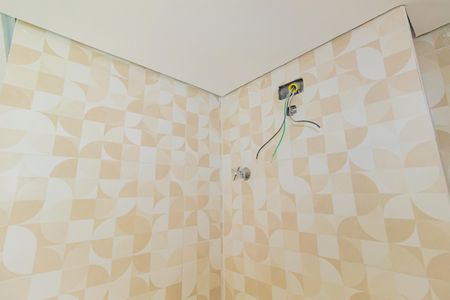 Banheiro de kitnet/studio para alugar com 1 quarto, 37m² em Jardim Aeroporto, São Paulo