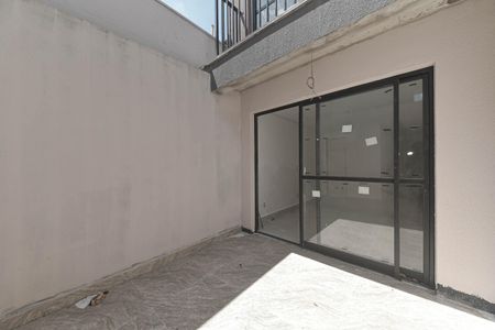 Studio para alugar com 40m², 1 quarto e sem vaga Studio para alugar com 40m², 1 quarto e sem vagaVaranda - Garden