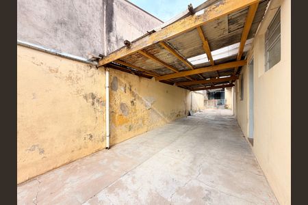 Casa à venda com 236m², 2 quartos e 3 vagasGaragem
