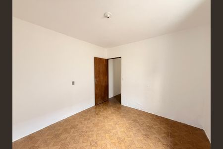 Casa à venda com 236m², 2 quartos e 3 vagasQuarto 2