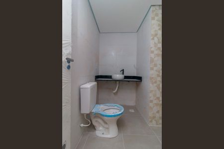 Banheiro de apartamento à venda com 0 quarto, 37m² em Jardim Aeroporto, São Paulo