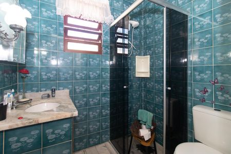 Casa à venda com 110m², 2 quartos e 3 vagasBanheiro Social