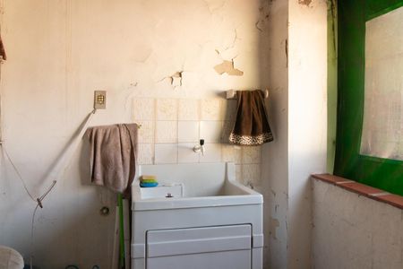 Casa à venda com 110m², 2 quartos e 3 vagasCozinha e Área de Serviço