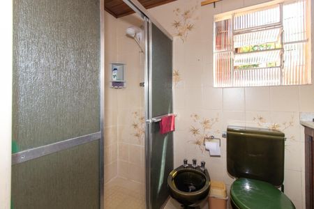 Casa à venda com 110m², 2 quartos e 3 vagasBanheiro do Quarto 2