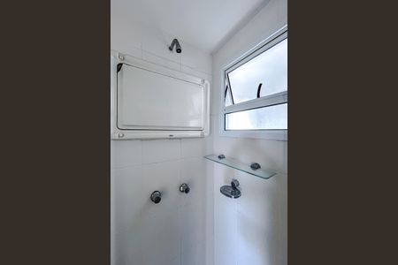 Apartamento à venda com 64m², 3 quartos e 2 vagasBanheiro