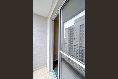 Apartamento à venda com 64m², 3 quartos e 2 vagasVaranda