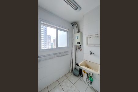 Apartamento à venda com 64m², 3 quartos e 2 vagasÁrea de Serviço