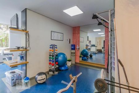 Apartamento para alugar com 147m², 3 quartos e 2 vagas Apartamento para alugar com 147m², 3 quartos e 2 vagasÁrea comum - Academia