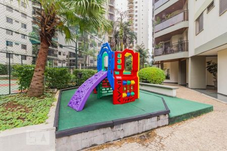 Apartamento para alugar com 147m², 3 quartos e 2 vagas Apartamento para alugar com 147m², 3 quartos e 2 vagasÁrea comum - Playground
