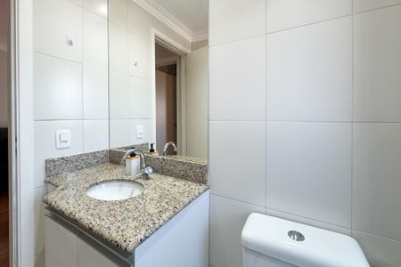 Apartamento à venda com 64m², 2 quartos e 2 vagasBanheiro Social