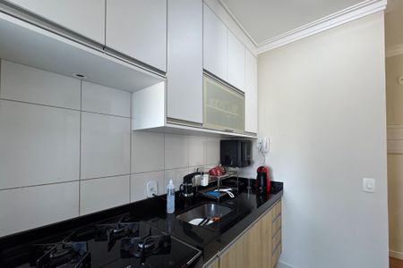 Apartamento à venda com 64m², 2 quartos e 2 vagasCozinha 