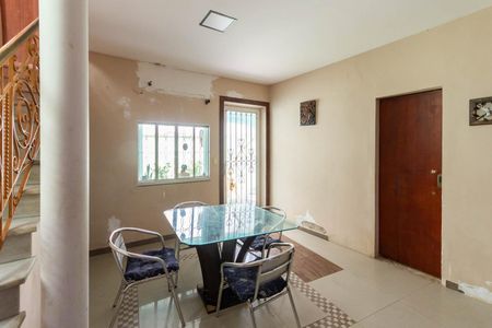 Sala de casa para alugar com 4 quartos, 148m² em Vila Isabel, Rio de Janeiro