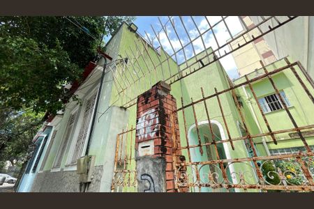 Casa para alugar com 148m², 4 quartos e 1 vagaFachada