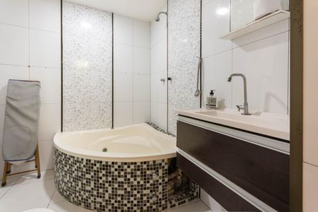 Casa para alugar com 148m², 4 quartos e 1 vagaBanheiro 1