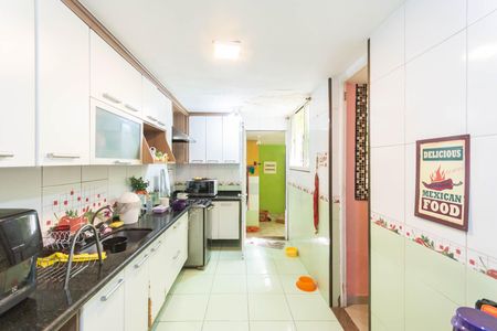 Casa para alugar com 148m², 4 quartos e 1 vagaCozinha