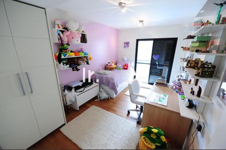 Apartamento à venda com 160m², 3 quartos e 3 vagasFoto 13