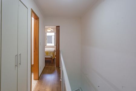 Casa à venda com 120m², 2 quartos e 1 vaga Casa à venda com 120m², 2 quartos e 1 vagaCorredor