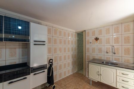 Casa para alugar com 51m², 1 quarto e sem vaga