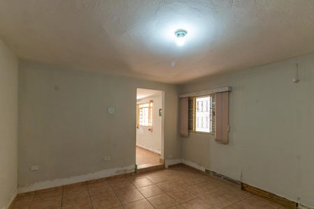 Casa para alugar com 51m², 1 quarto e sem vaga