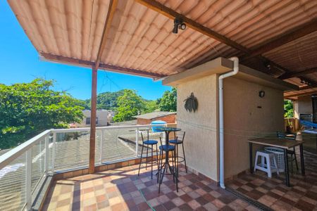 Casa para alugar com 93m², 2 quartos e 1 vaga