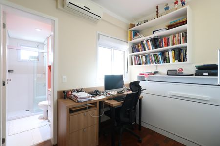 Apartamento à venda com 117m², 3 quartos e 2 vagasSuite 2