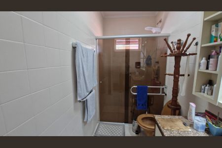 Casa à venda com 180m², 3 quartos e 1 vagaBanheiro