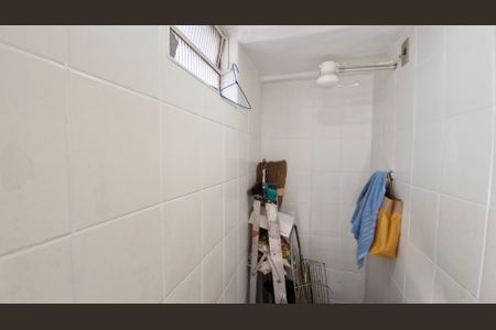Casa à venda com 180m², 3 quartos e 1 vagaBanheiro