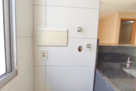 Apartamento para alugar com 42m², 2 quartos e 1 vaga Apartamento para alugar com 42m², 2 quartos e 1 vagaÁrea de Serviço