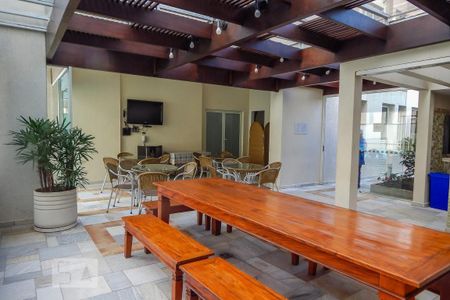 Apartamento à venda com 152m², 3 quartos e 3 vagas Apartamento à venda com 152m², 3 quartos e 3 vagasÁrea Comum