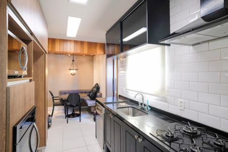 Apartamento para alugar com 135m², 3 quartos e 2 vagasCozinha